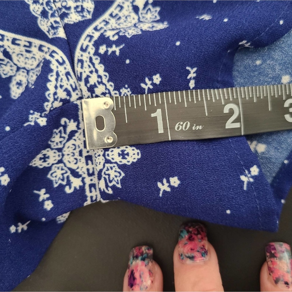 SWEET WANDERER | BLUE BANANA PRINT SHORTS - Picture 6 of 11